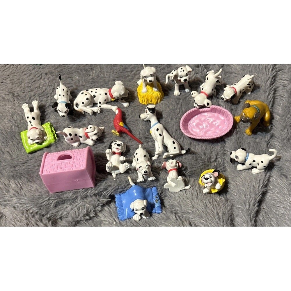 Lot Of 19 Vintage Disney Figure 101 102 Dalmations Puppy 1.5" Cake Topper Toys